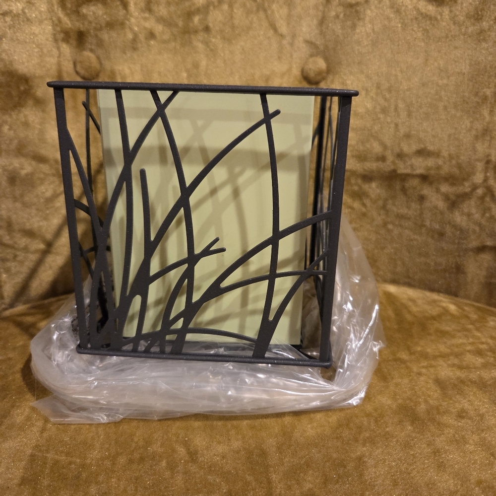 Partylite Style Lites Luminary Black Metal Candle Holder with Bamboo Design